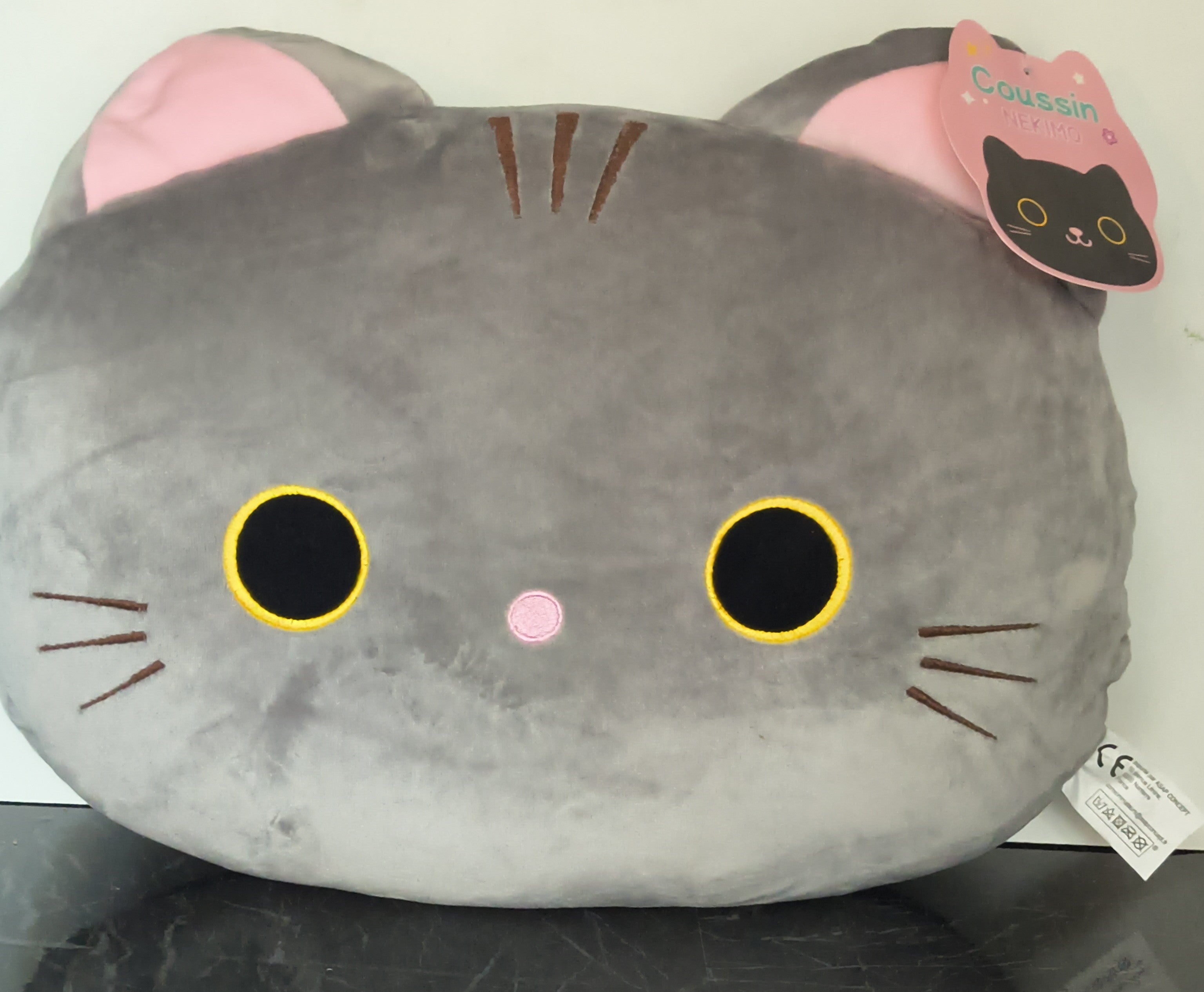 Coussin Peluche Chat Gris – Tête de Chat Velours Doux Yeux Jaunes