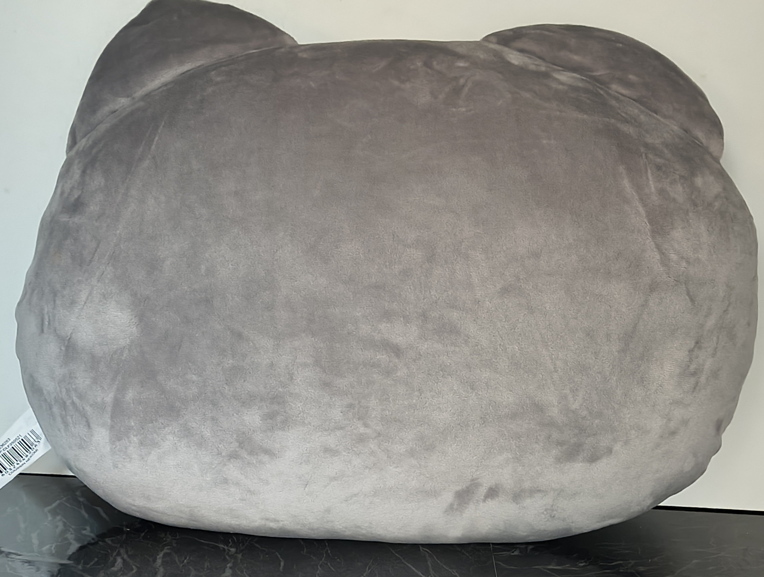 Coussin Peluche Chat Gris – Tête de Chat Velours Doux Yeux Jaunes