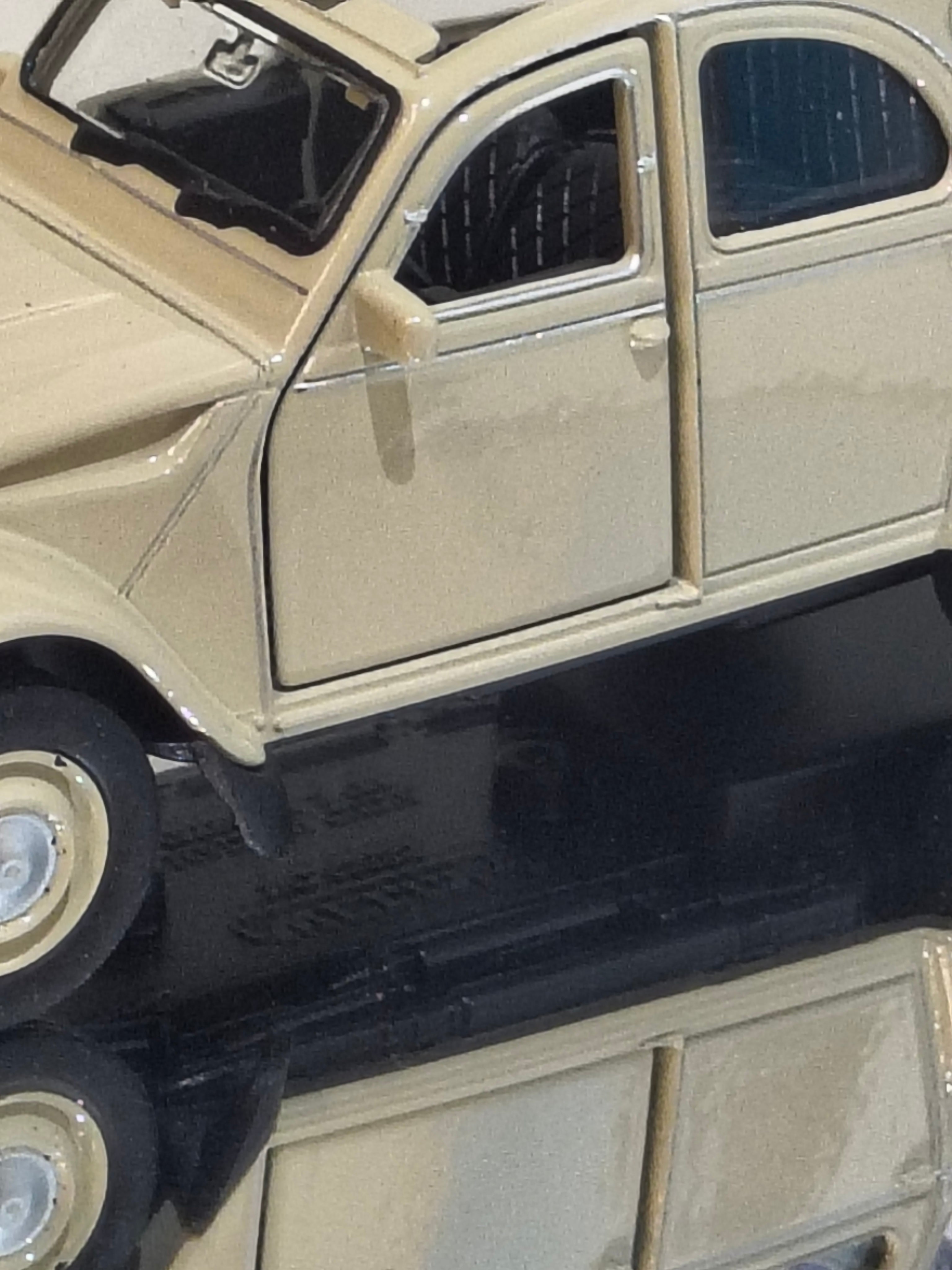 Welly Citroën 2CV – Miniature Diecast Scale Model 1:34